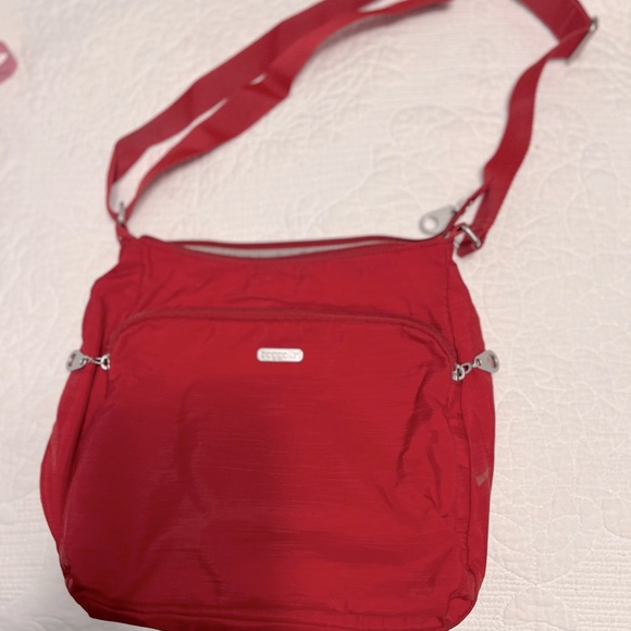 Baggallini Red Joey Hobo Bag - Picture 1 of 11